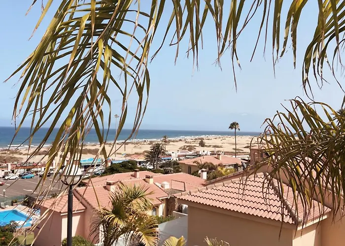 Villa Santa Ana 8 *